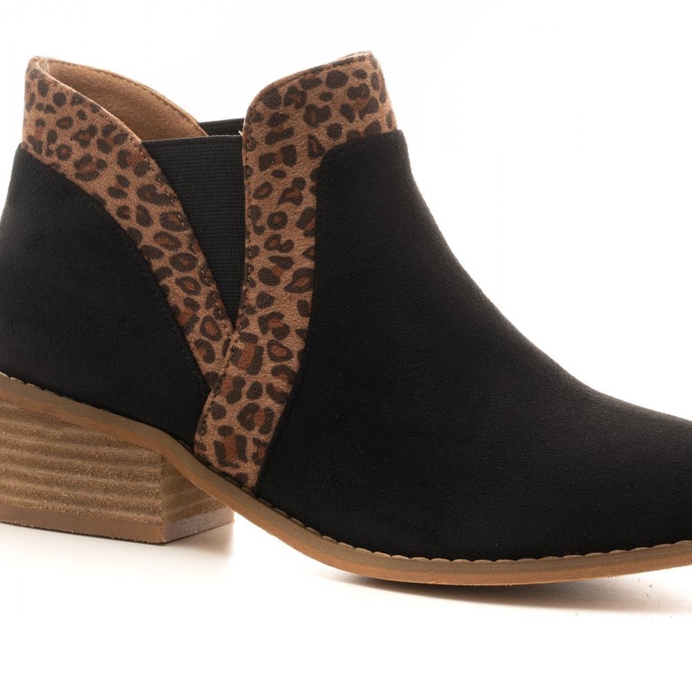 Boutique Corky Boots